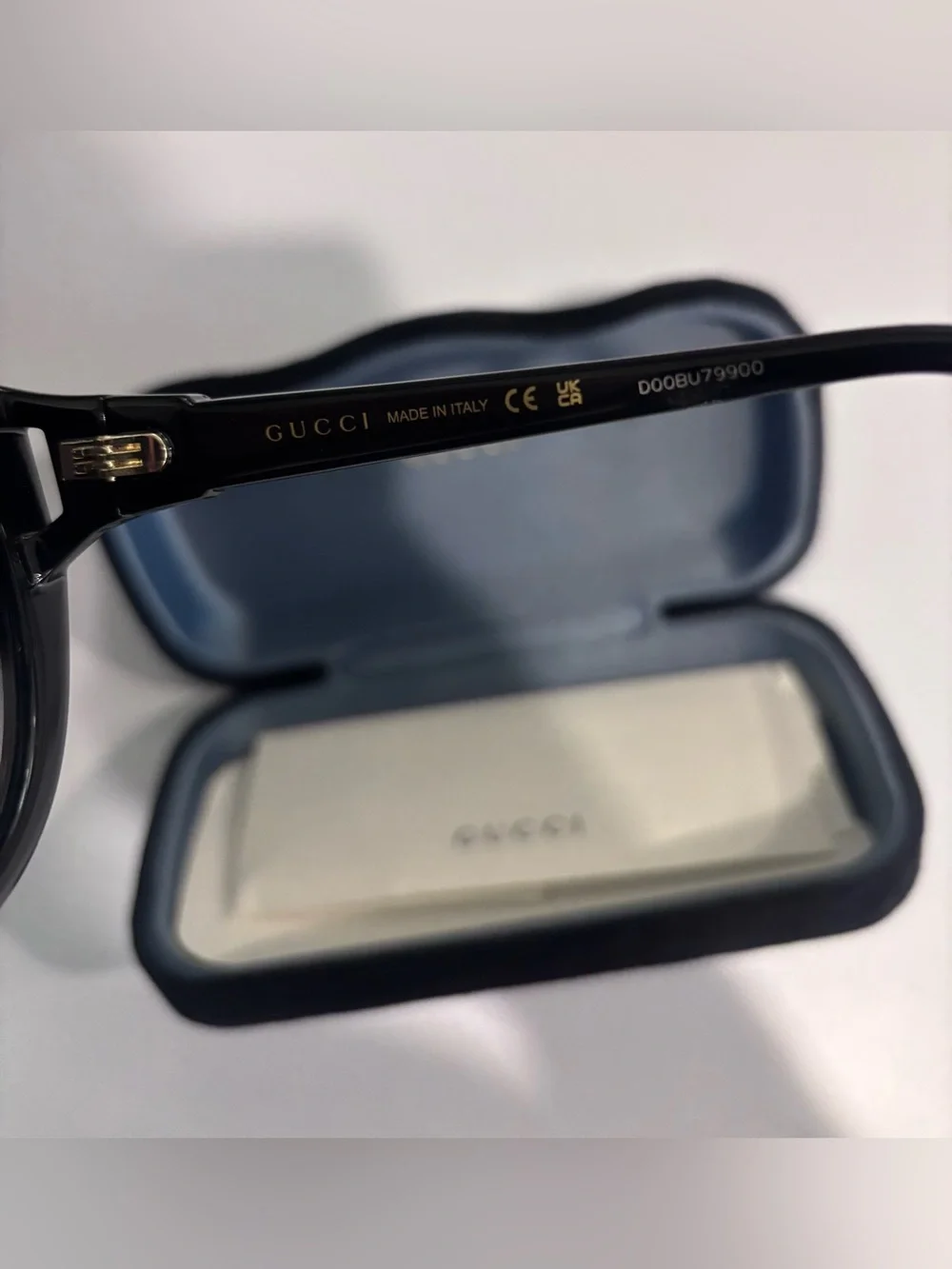 Gucci Black Cat-Eye Sunglasses GG0877S